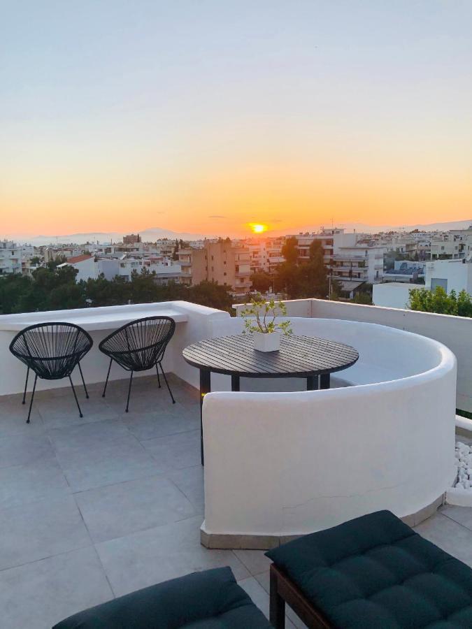 Amazing Suite At Glyfada With Sea View & Jacuzzi Athens Exterior photo