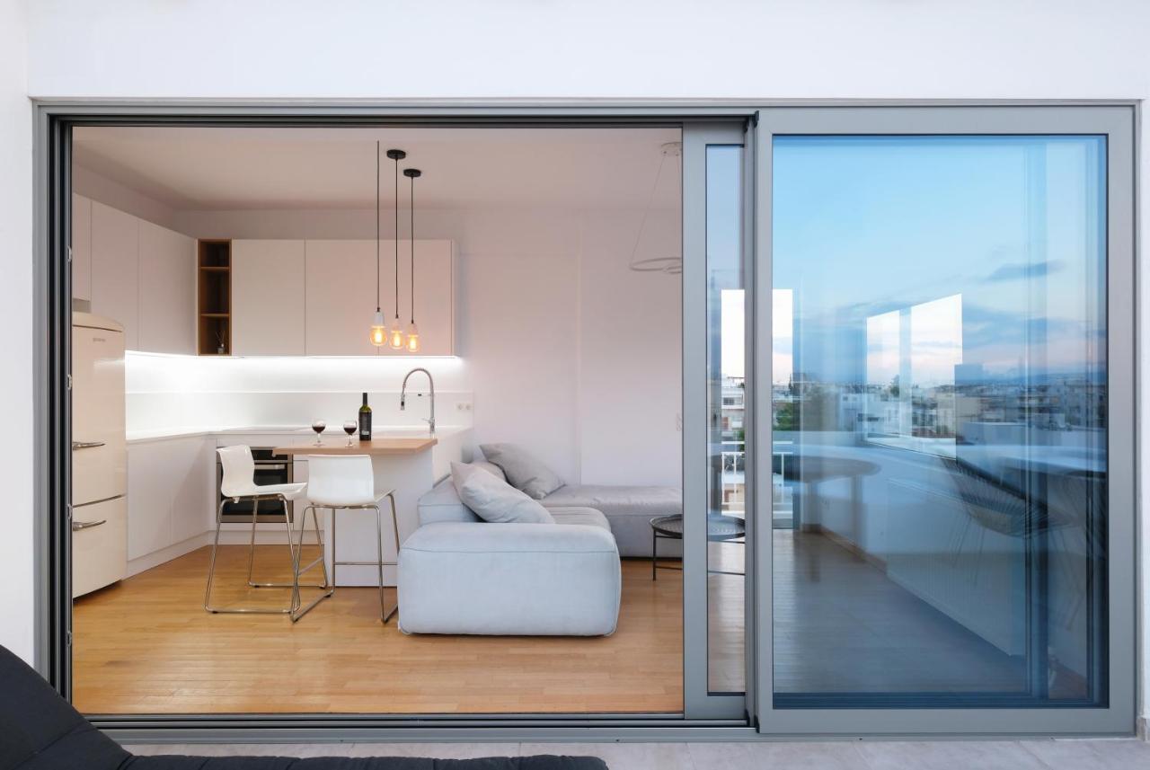 Amazing Suite At Glyfada With Sea View & Jacuzzi Athens Exterior photo
